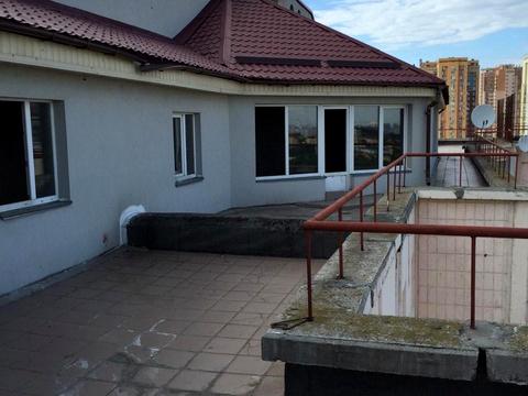 комерційна за адресою Івана Пулюя вул., 2
