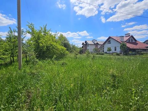 участок по адресу Івана Левинського ул.