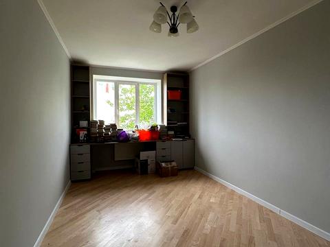 квартира за адресою Степана Бандери вул., 10Б
