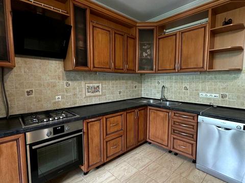 квартира за адресою Степана Бандери вул., 10Б