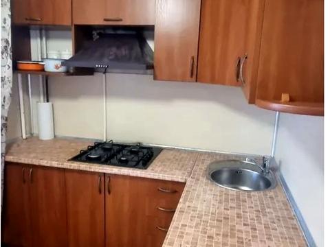 квартира за адресою Лариси Руденко вул., 8