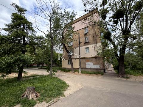 квартира по адресу Салютная ул., 18/16