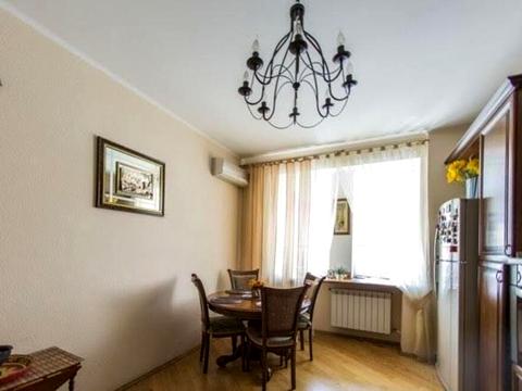 квартира за адресою Панаса Мирного вул., 12