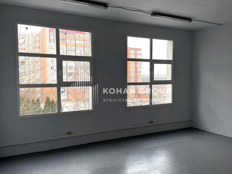 комерційна за адресою Святослава Хороброго вул., 5