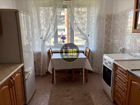 квартира за адресою Митрополита Андрея Шептицького вул. (Анатолія Луначарського), 3-Б