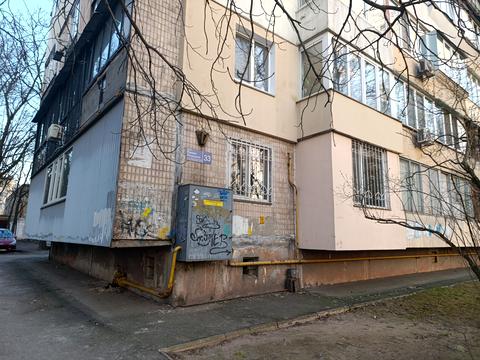 коммерческая по адресу Романа Ратушного ул. (Волгоградська), 33