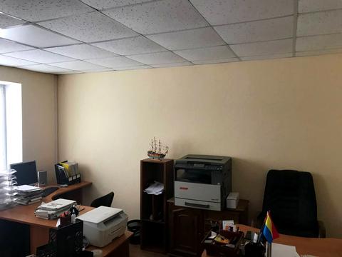 коммерческая по адресу Гайдамацкая ул. (Марфи Струтинської), 41