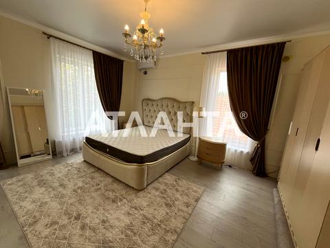 будинок за адресою Юхима Геллера вул. (Жовтневої Революції), 33