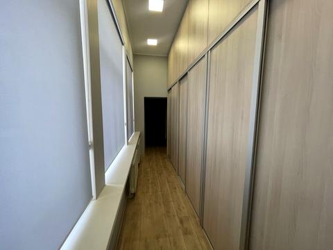комерційна за адресою Пирогова вул., 3