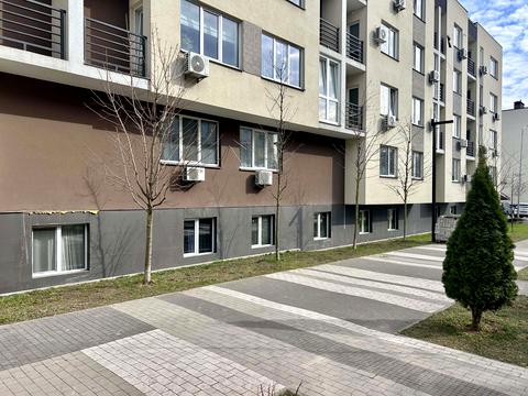 комерційна за адресою Юнацька вул., (Будинок Smart 11)