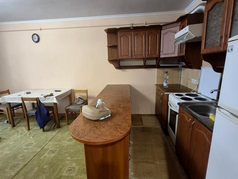 квартира за адресою Панаса Мирного вул., 25