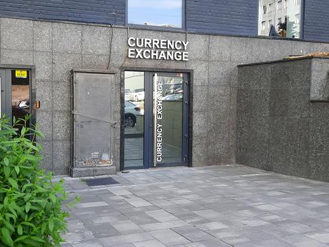 комерційна за адресою Кловський узвіз, 6