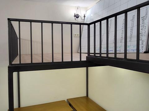 комерційна за адресою Ігоря Дорошенка вул. (Ціолковського), 49