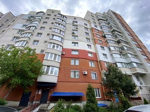 квартира за адресою Академіка Ющенка вул., 16
