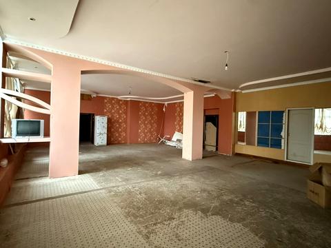 комерційна за адресою центральна, 1