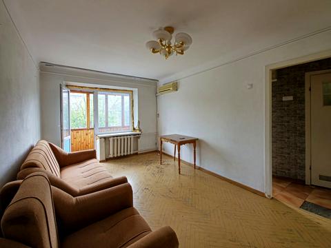 квартира за адресою Леоніда Каденюка просп. (Юрія Гагаріна), 15