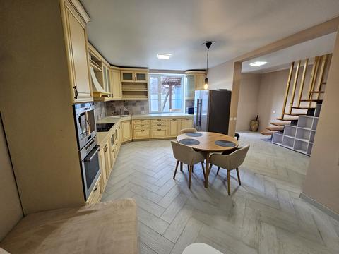 квартира за адресою 52-га Садова вул., 13