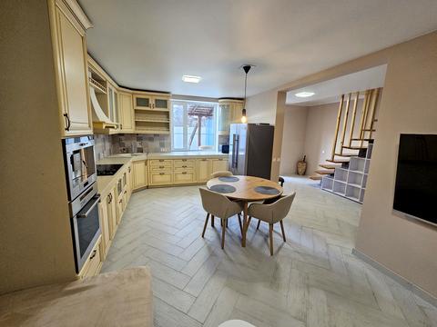квартира за адресою 52-га Садова вул., 13