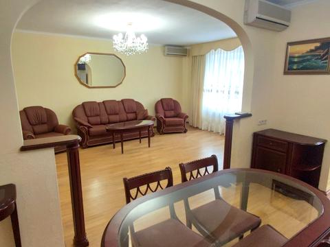 квартира за адресою Драгоманова вул., 44-А