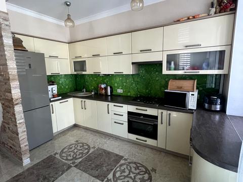 квартира за адресою Весняна вул., 6