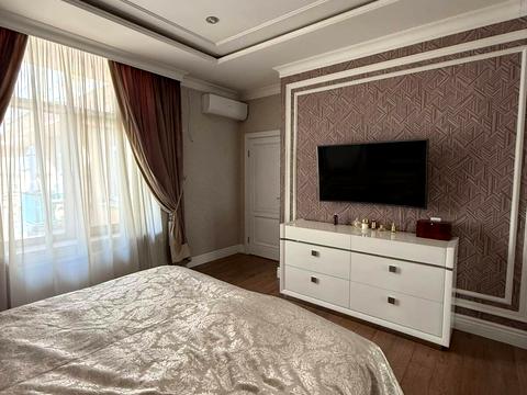 квартира по адресу Ивана Франка ул., 23а