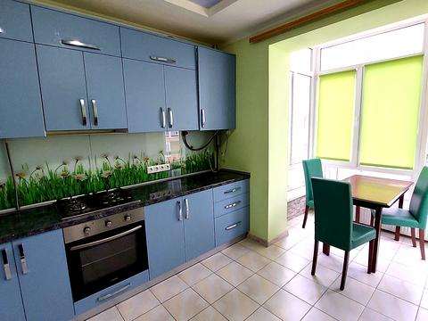 квартира за адресою Андрія Мельника вул., 10 к2