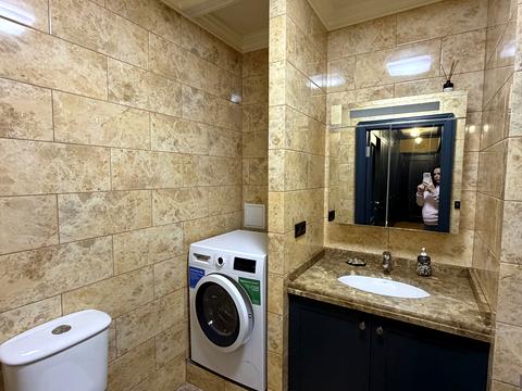 квартира за адресою Дмитра Іващенка вул., 1а