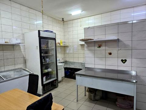 комерційна за адресою Василя Симоненка вул., 117