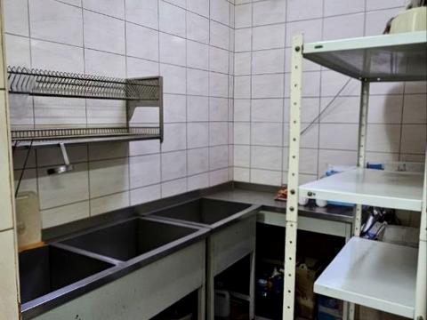 комерційна за адресою Василя Симоненка вул., 117