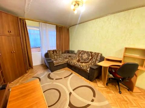 квартира за адресою Квартальна вулиц вул. (Гладкова), 4