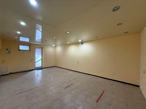 комерційна за адресою Винниченка вул., 26а