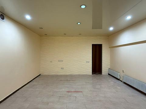 комерційна за адресою Винниченка вул., 26а