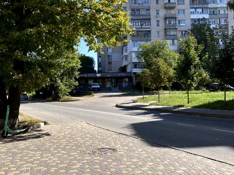 квартира за адресою Олега Антонова вул. (Карла Маркса), 28