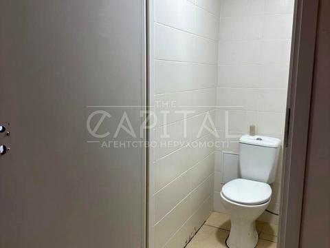 комерційна за адресою Бориса Гмирі вул., 5-А