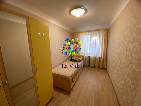 квартира за адресою Почайнинська вул., 64