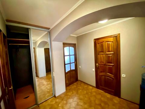 квартира за адресою Костянтинівська вул., 46-52