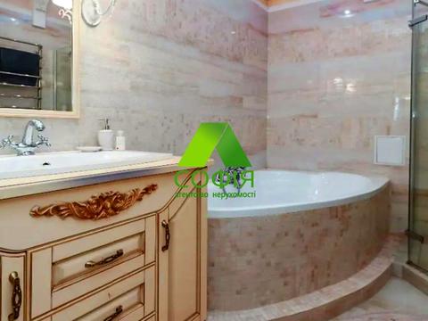 квартира за адресою Степана Бандери вул., (Будинок)