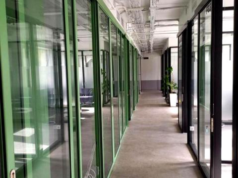 комерційна за адресою Боричів Тік вул., 35