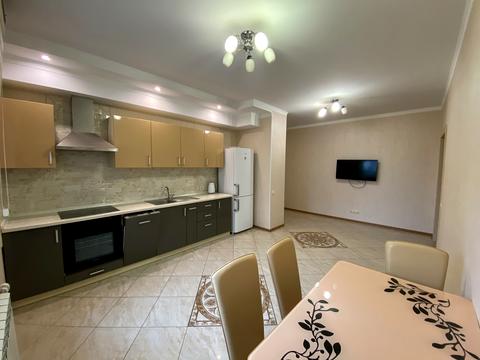 квартира за адресою Патріарха Мстислава Скрипника вул., 40