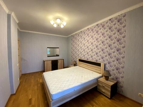 квартира за адресою Патріарха Мстислава Скрипника вул., 40