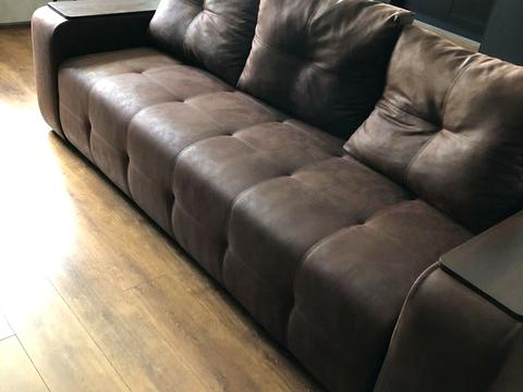 квартира по адресу Драгоманова ул., 6г