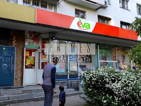 комерційна за адресою Русанівський бульв., 3