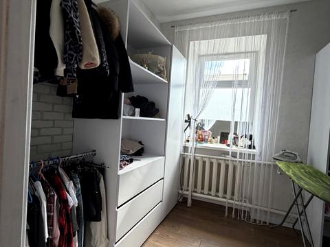 будинок за адресою Петра Івахненка вул. (Спорітінська вулиця, Бадаєва), 6