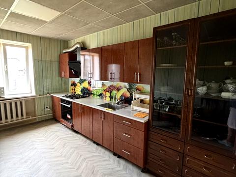 будинок за адресою Петра Івахненка вул. (Спорітінська вулиця, Бадаєва), 6