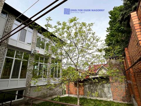 квартира за адресою Українська вул., 52