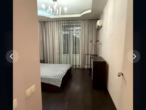 квартира за адресою Кучеревського бульв., 1