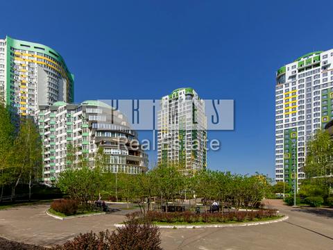 коммерческая по адресу Вышгородская ул., 45