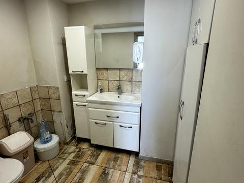 коммерческая по адресу Семинарская ул., 4