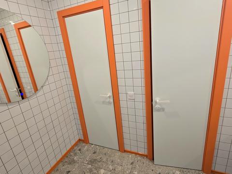 комерційна за адресою Велика Васильківська вул. (Червоноармійська), 71