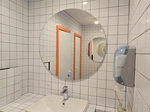 комерційна за адресою Велика Васильківська вул. (Червоноармійська), 71